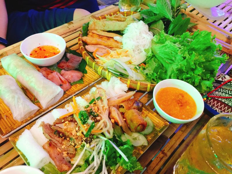 Nem nướng & Bún thịt nướng Mr Nem