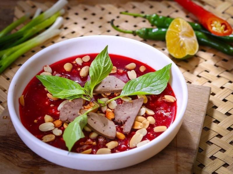 Ngan Chặt Gật Đầu