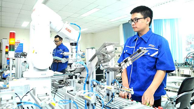 Hướng dẫn đào tạo sát thực tế làm việc