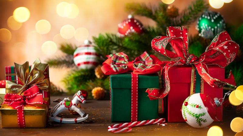 Một số tín đồ Cơ đốc Chính thống Hy Lạp cũng tổ chức ngày lễ Giáng sinh vào ngày 7 tháng 1