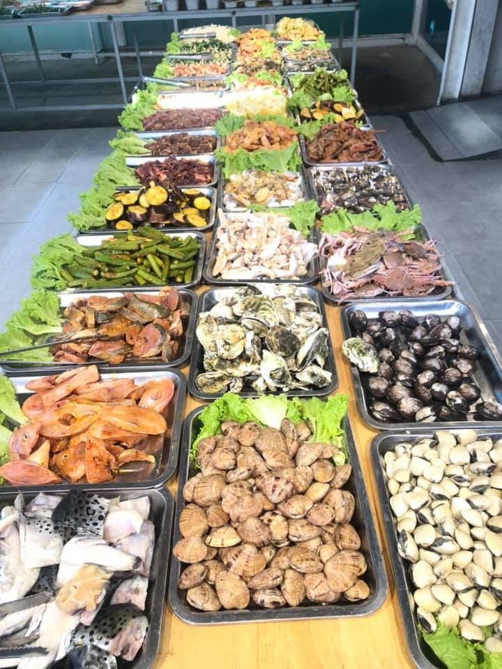 Nhà hàng Buffet Nâu Đỏ