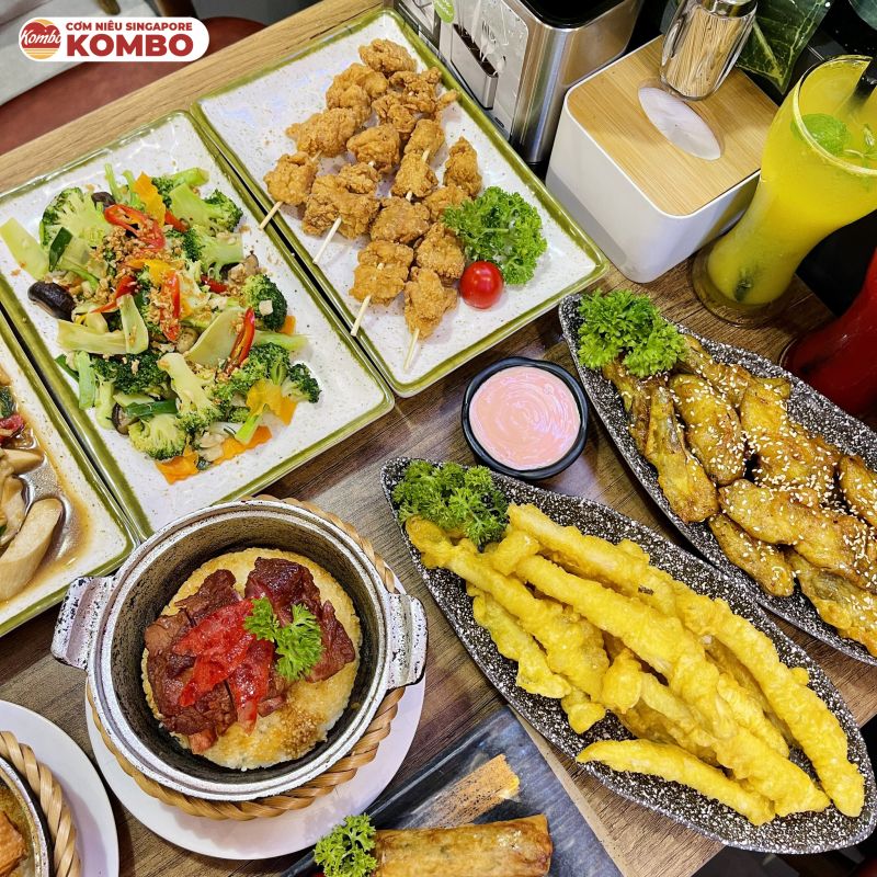 Nhà hàng Cơm Niêu Singapore KOMBO