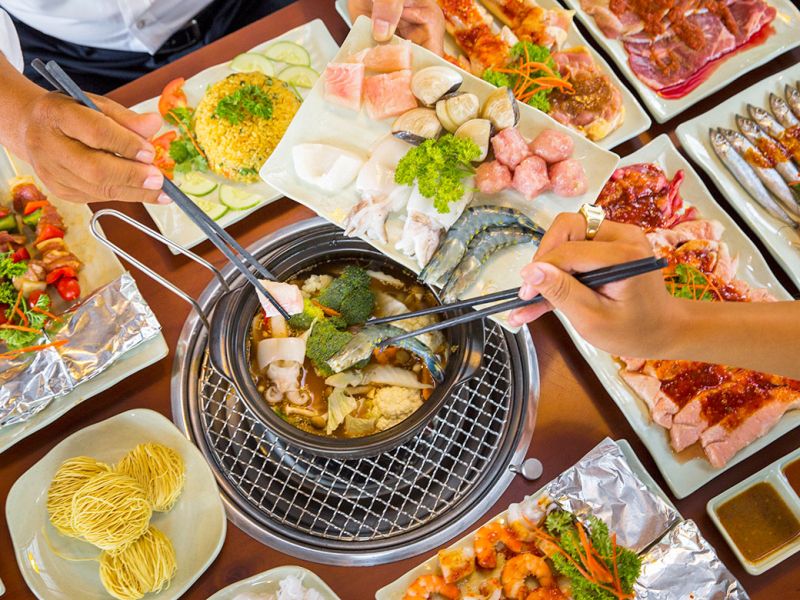 Nhà Hàng Hải Sản Dìn Ký Hồng Hà