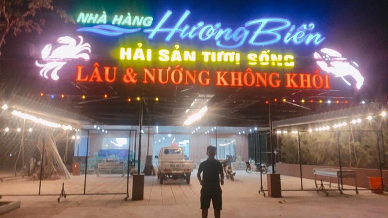 Nhà Hàng Hương Biển