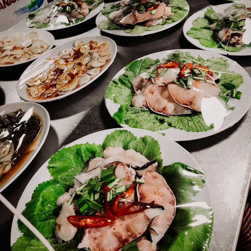 Nhà Hàng Thanh