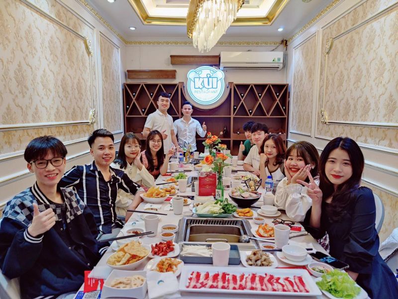 Nhà Hàng Kủi Quán