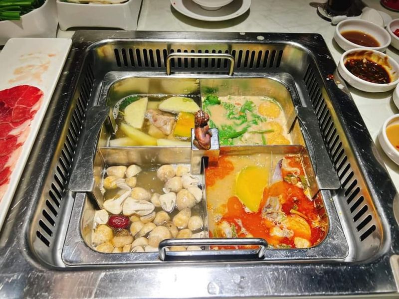 Nhà Hàng Lẩu Mà La