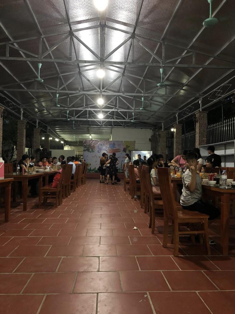 Nhà Hàng Rạm Biển