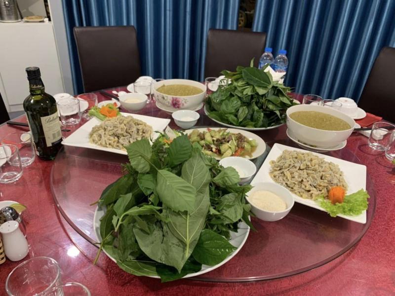 Nhà Hàng Rạm Biển