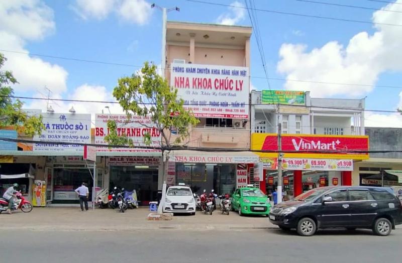 Nha Khoa Chúc Ly