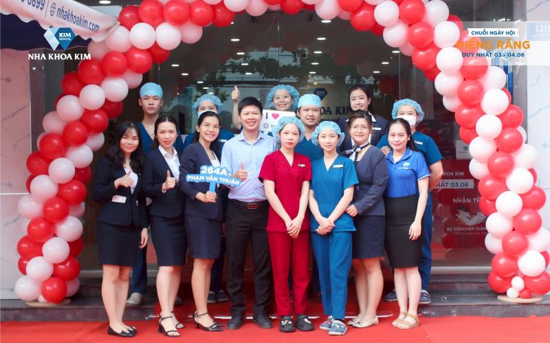 Đội ngũ nhân viên tại Nha khoa Kim