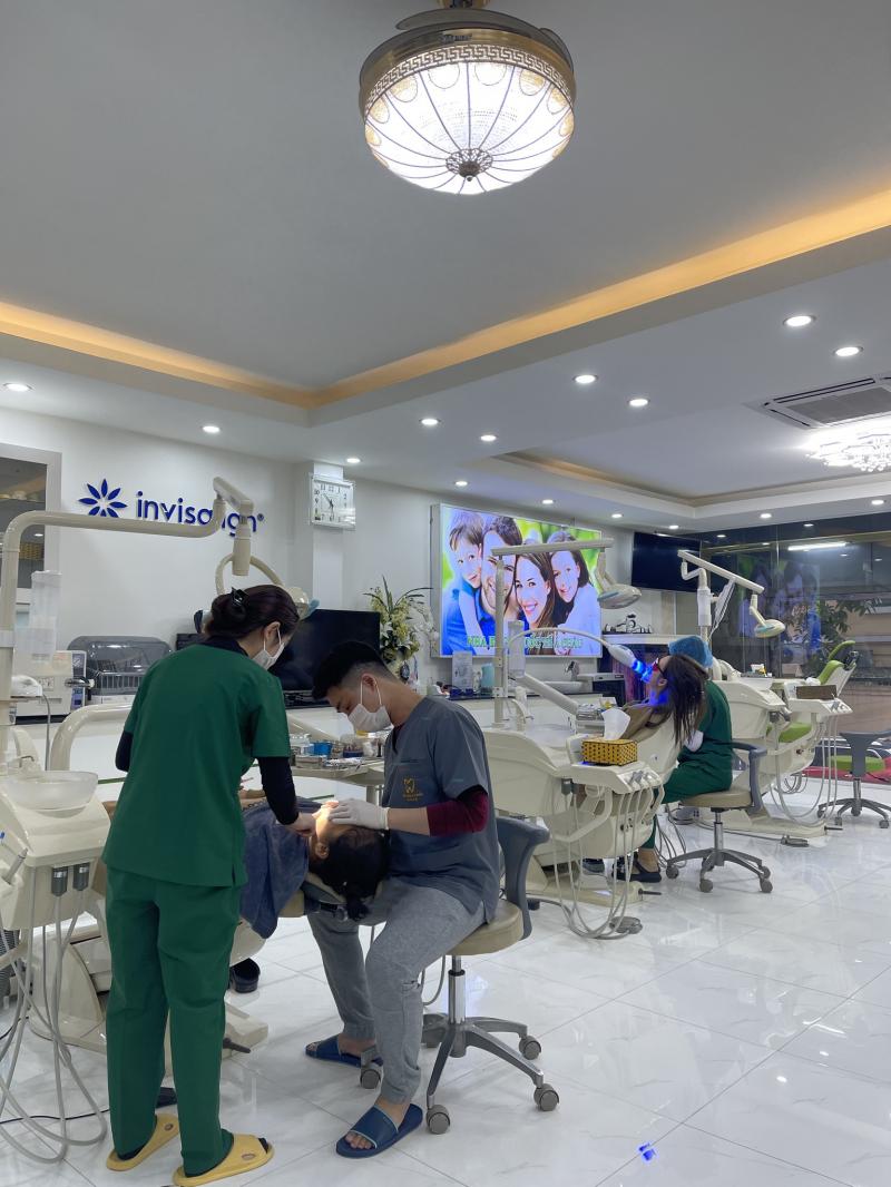 Nha khoa Quốc tế Á Châu