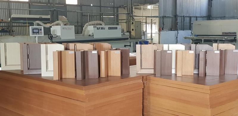 Nhà Máy Cửa Gỗ Nhựa Chịu Nước Ecosmart