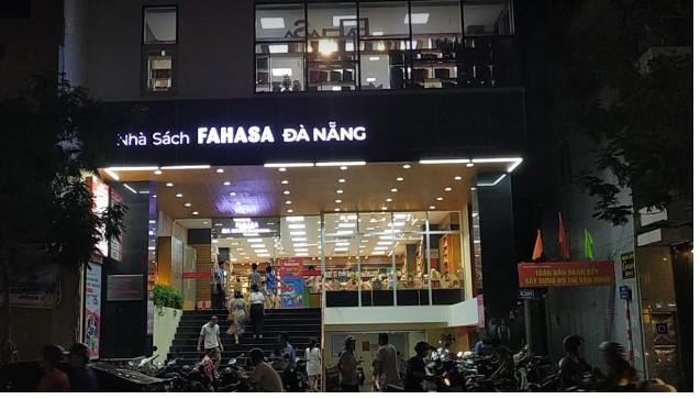 Nhà Sách Fahasa Đà Nẵng