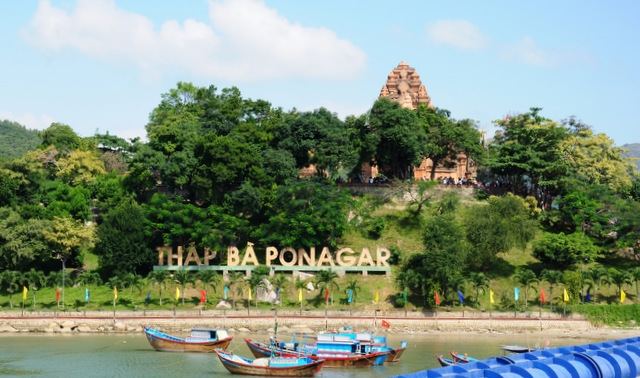 Tháp Bà Ponagar