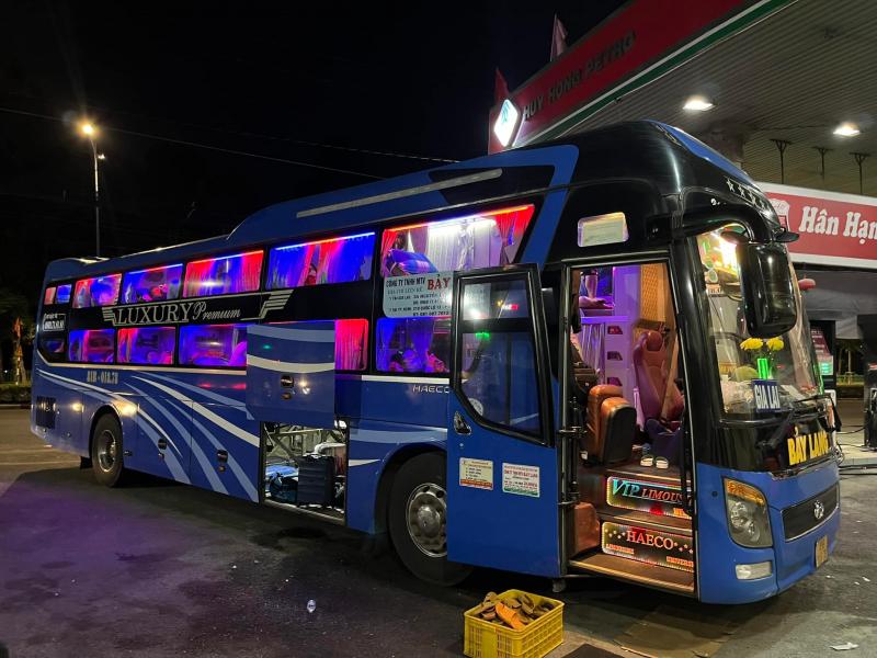 Nhà xe Bảy Lang