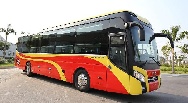 Nhà xe Lục Vạn Tùng