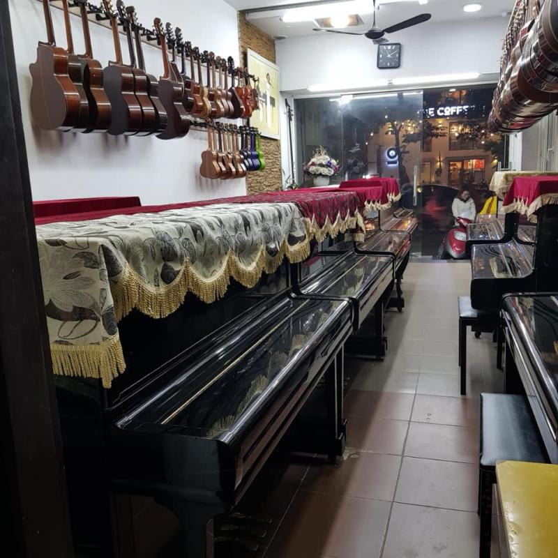 Nhạc Cụ Vạn Xuân