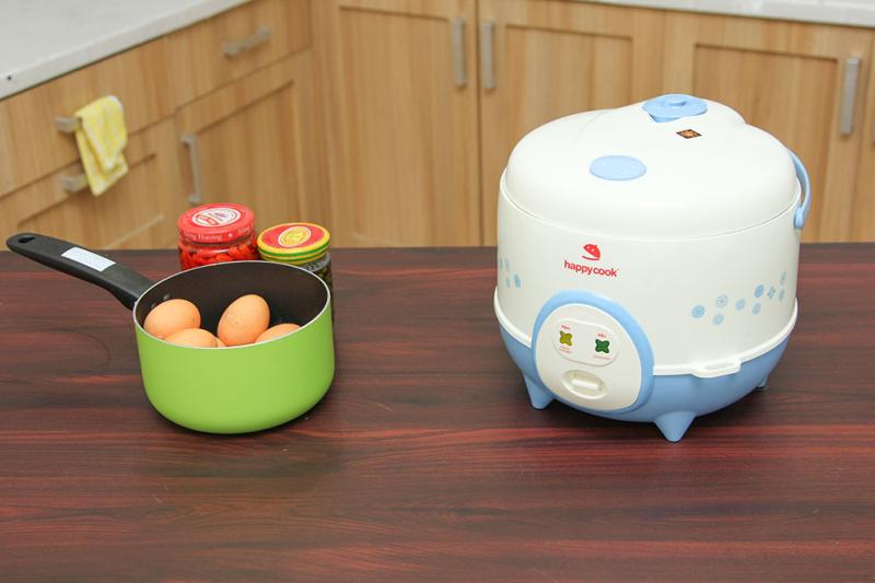 Nồi cơm điện Happycook 1.2 lít HC-120
