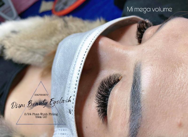 Diễm eyelash