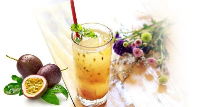 Nước chanh dây là loại quả chứa nhiều vitamin A và vitamin C