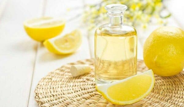 Trị bệnh tổ đỉa tại nhà bằng chanh