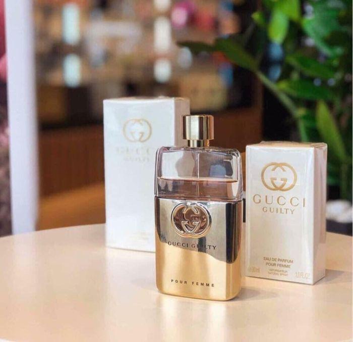 Không nên lạm dụng nước hoa qua mức
