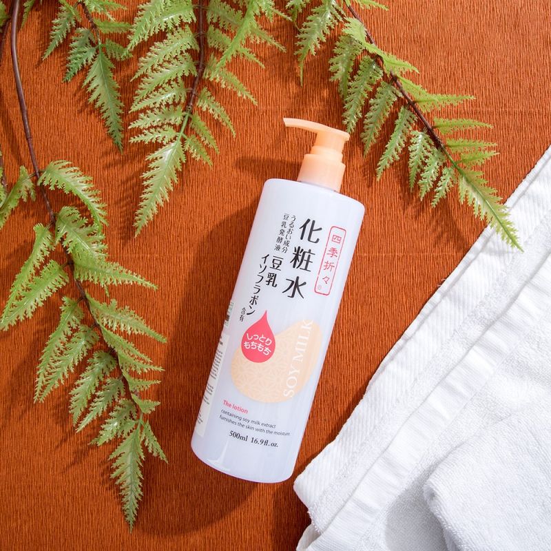 Nước hoa hồng tinh chất đậu nành Shikioriori Soy Milk Lotion