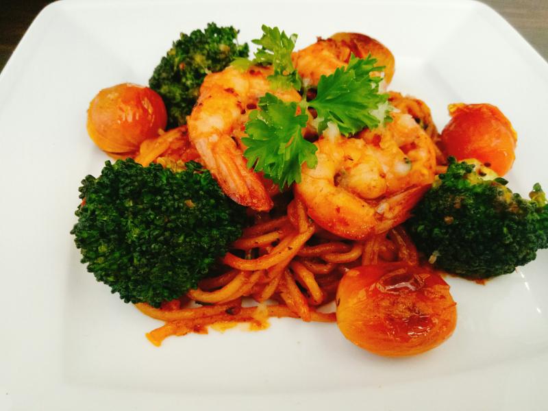 Ong Nâu Spaghetti