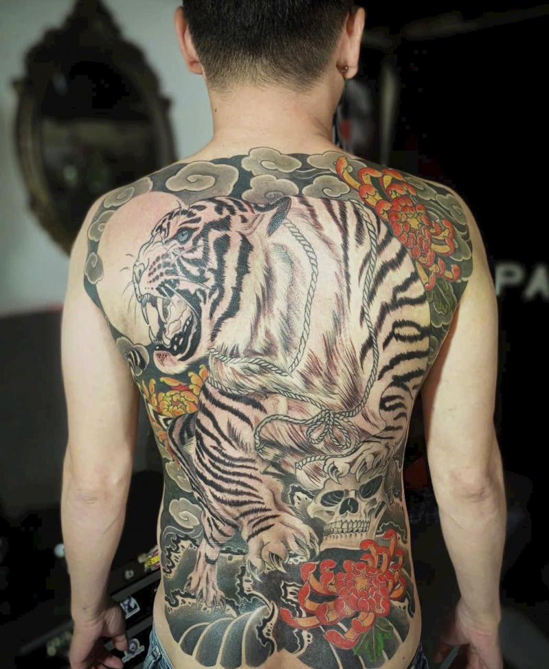 Pang Tattoo Long Xuyên