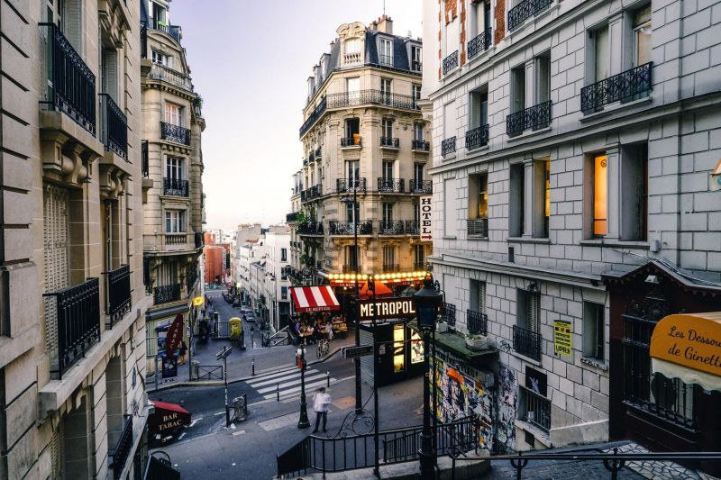 Paris, Pháp