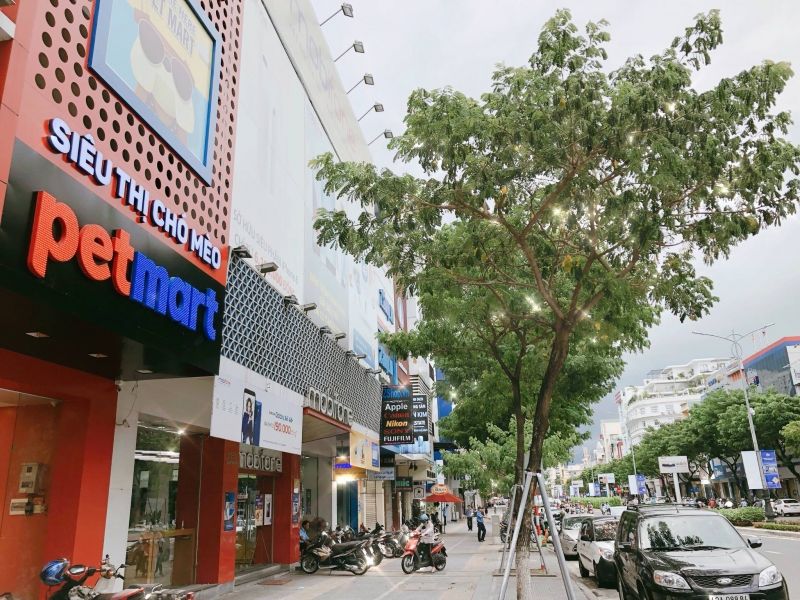 Pet Mart - Hệ Thống Siêu Thị Thú Cưng