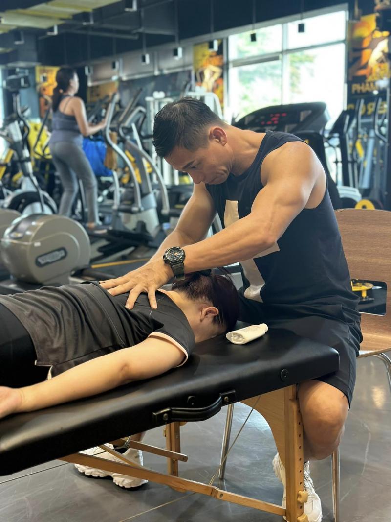 PHẠM HY GYM