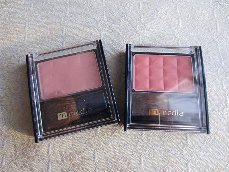 Phấn má hồng Kanebo Media Bright Up Cheek
