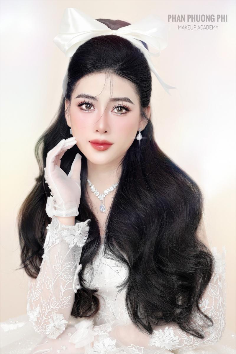 Phan Phương Phi Makeup Academy