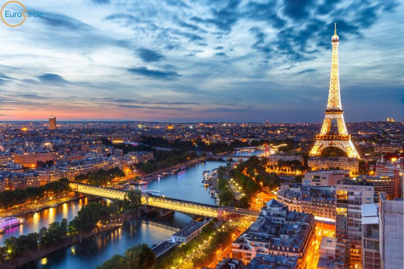 Nền kinh tế lớn thứ nhì trong khu vực sử dụng đồng euro đang trong quá trình phục hồi theo kiểu 