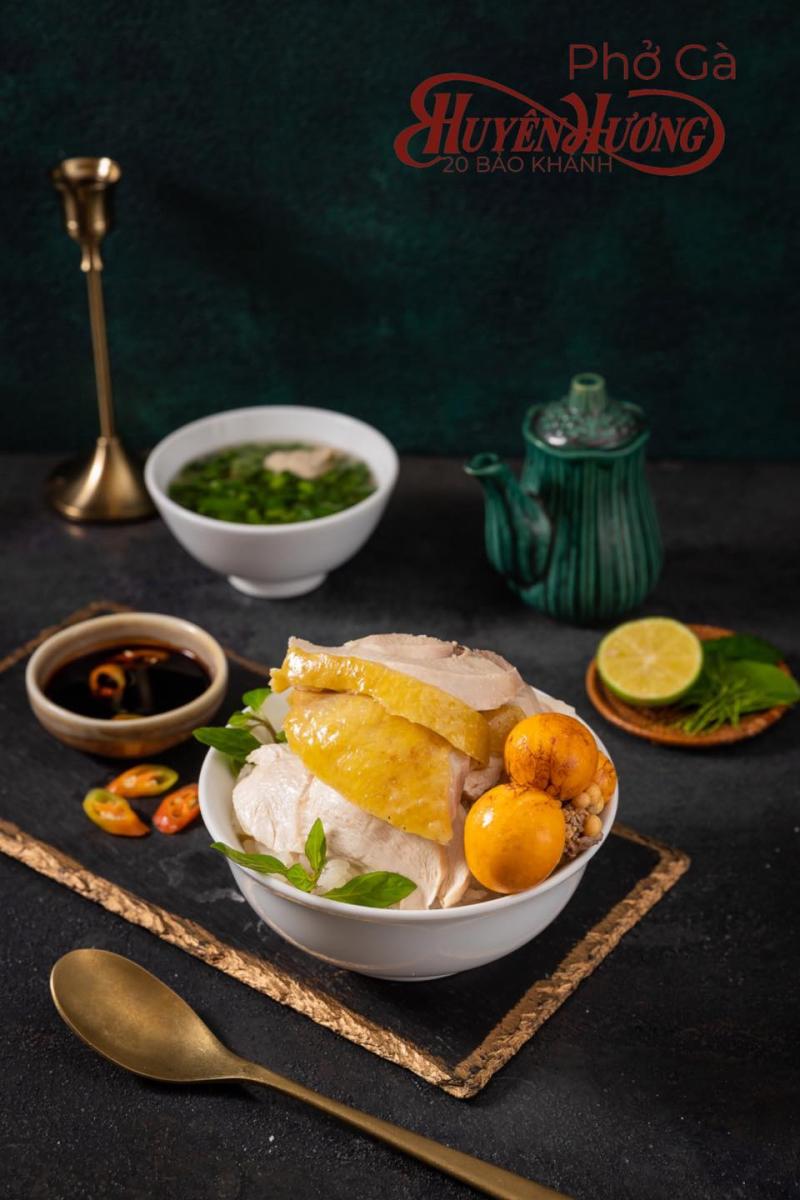 Phở Gà Huyền Hương