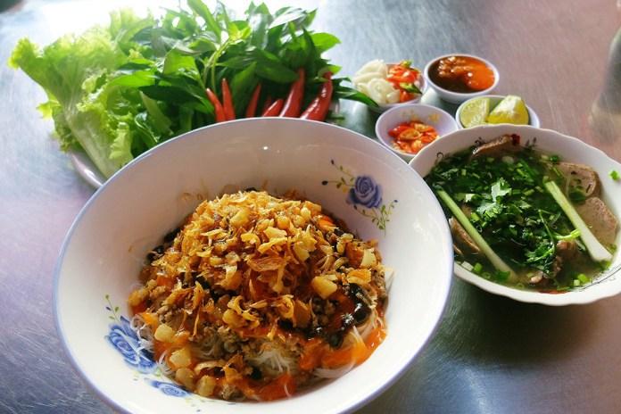 Phở Khô Hai Tô Gia Lai