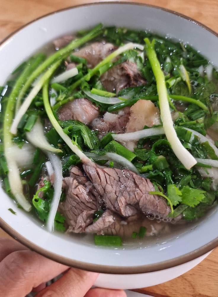 Phở Bò Tái Lăn