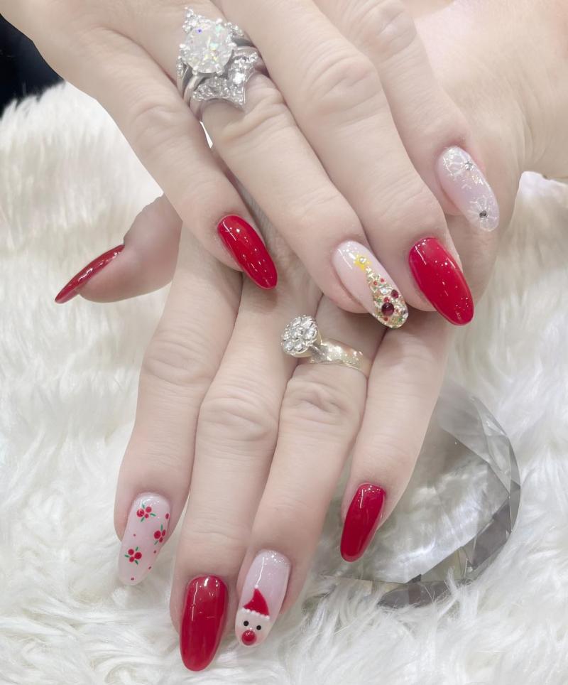 Phón Nails
