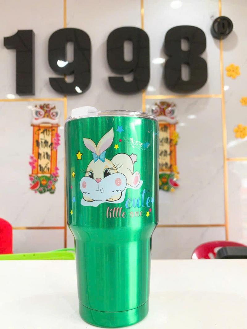 Bình nước tại 1998 shop