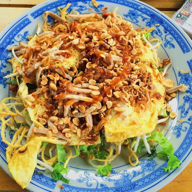 Pizza hủ tiếu - Lò Hủ Tiếu Sáu Hoài