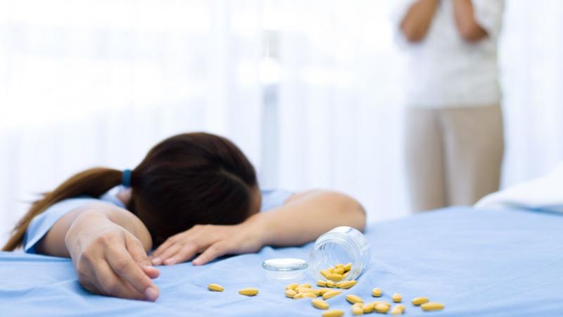 Không dùng sản phẩm quá hạn hoặc không còn nguyên vẹn