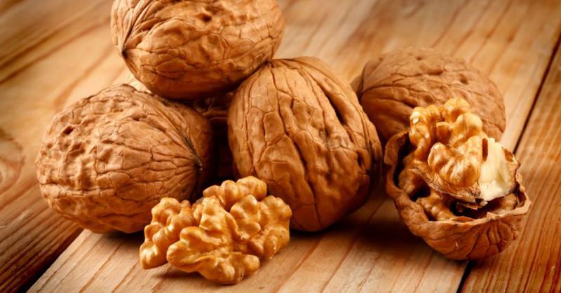 Quả óc chó còn rất giàu axit béo omega 3
