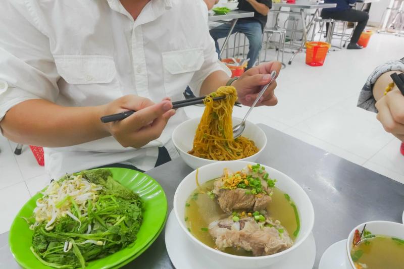 Quán Ăn A Phần
