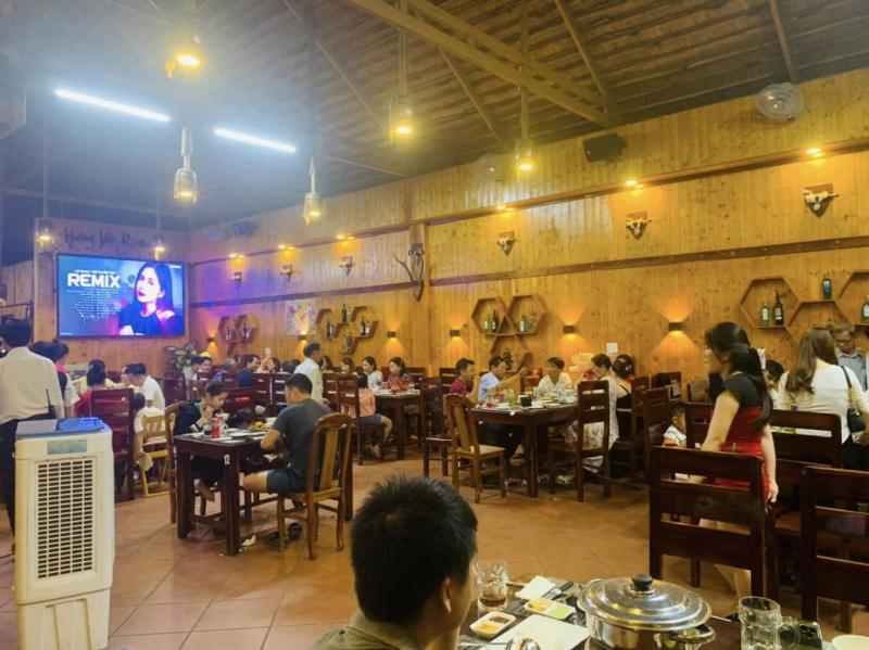 Quán Ăn Hương Việt
