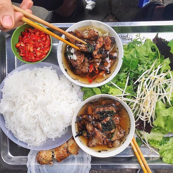 Bún Chả Quạt Nguyễn Bình