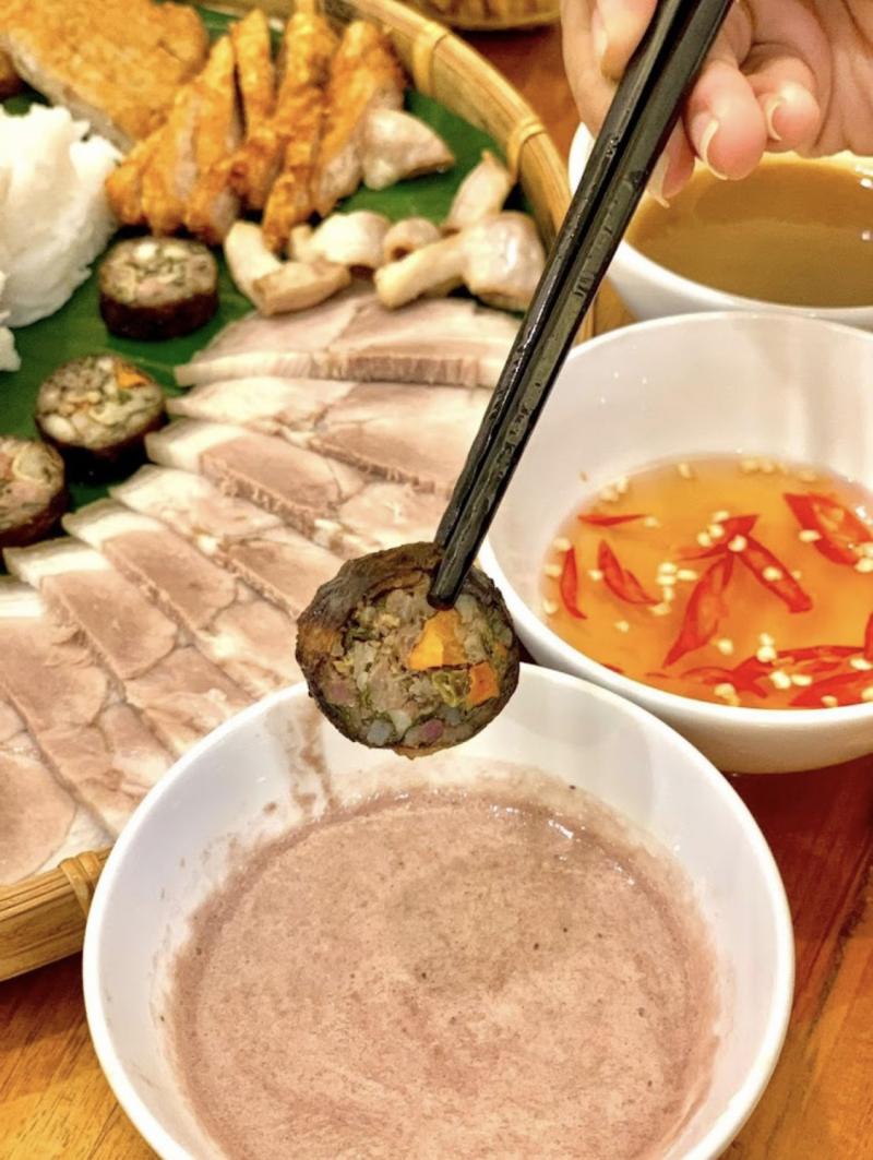 QUÁN BÚN ĐẬU MẮM TÔM KHỞI