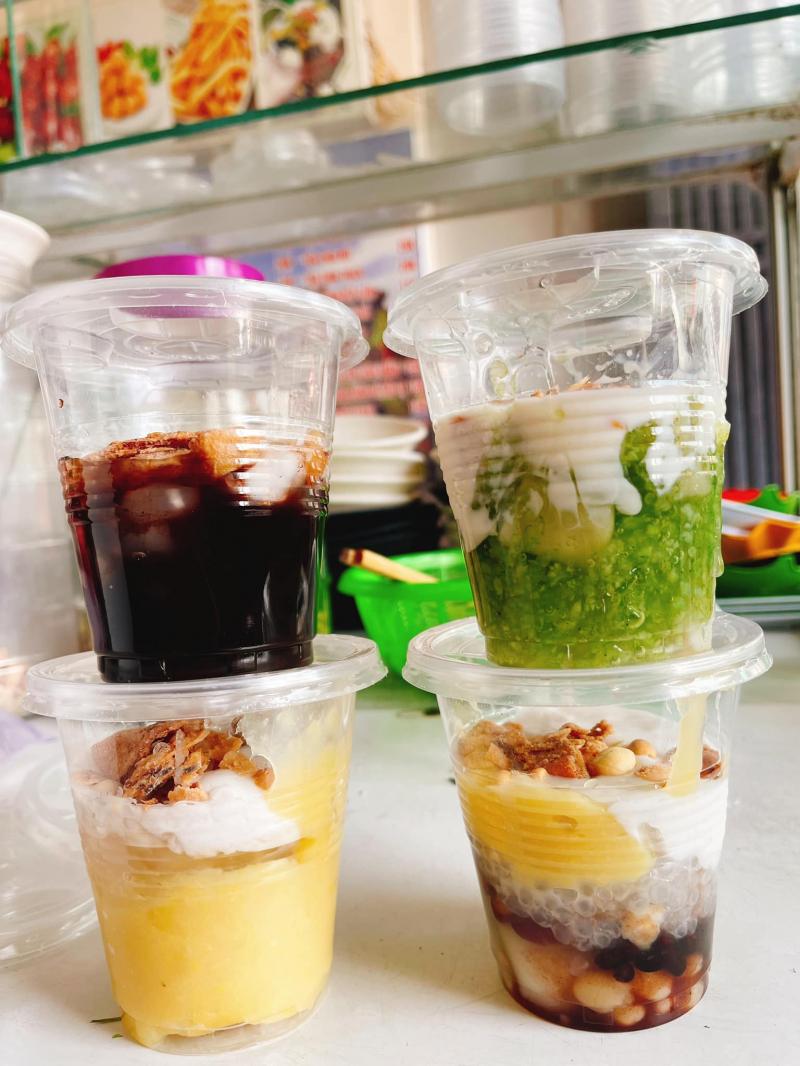 Quán Chè Cung Đình Huế
