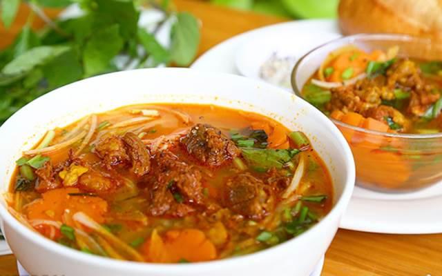 Quán Chú Dũng - Hủ Tiếu Bò Kho